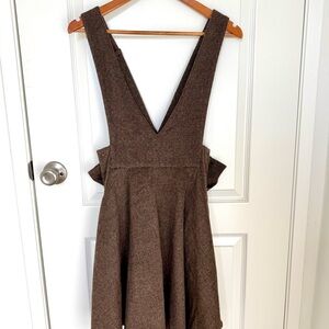 Elegant Brown Sleeveless Dress